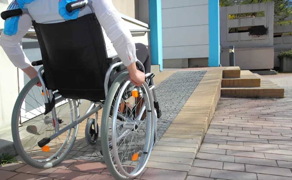 Top-Rated Wheelchair Ramps for Safe Home and Outdoor Access Across Every Doorway and Step
